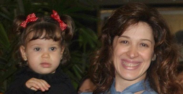 Claudia Raia posta foto da filha em homenagem aos seus 16 anos! Veja o mulherão que ela se tornou!