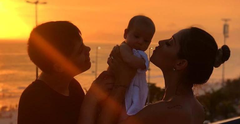 Mayra Cardi reflete sobre valor da vida após quase ser sequestrada com a filha de 3 meses, Sophia