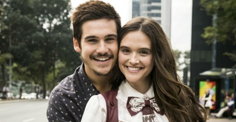 Globo proíbe celulares nos bastidores das novelas e pega atores de surpresa