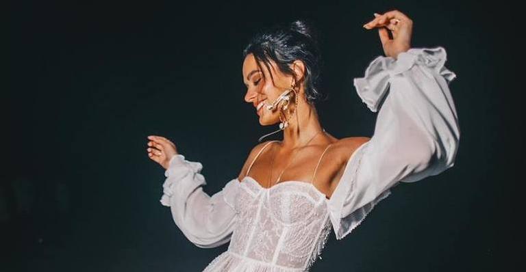 Musa fitness! Bruna Marquezine recebe elogio especial durante treino: ”Que barriguinha, hein?”