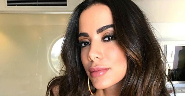 Biografia de Anitta vai mostrar sua devoção secreta ao candomblé