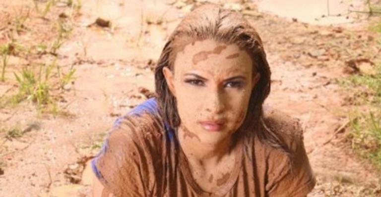 Bruna Marquezine critica campanha de marca de cosméticos inspirada em Brumadinho; Confira as fotos!
