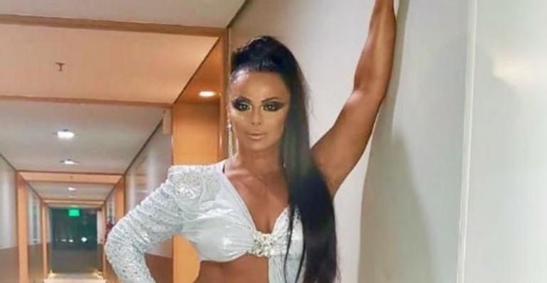 Viviane Araújo procura ajuda profissional para emagrecer 7kg para o carnaval