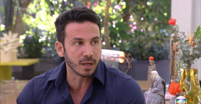 Após eliminação, Gustavo é confrontado por Ana Maria Braga e se desculpa com público
