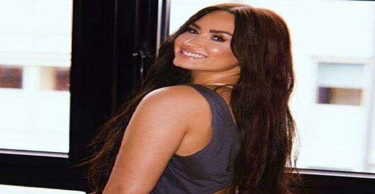 Demi Lovato desativa sua conta no Twitter; Entenda o motivo!