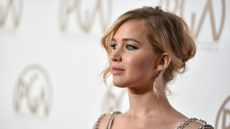 Jennifer Lawrence está noiva após oito meses de namoro