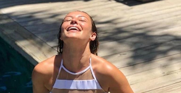Paolla Oliveira surpreende internautas com visual bem diferente do comum