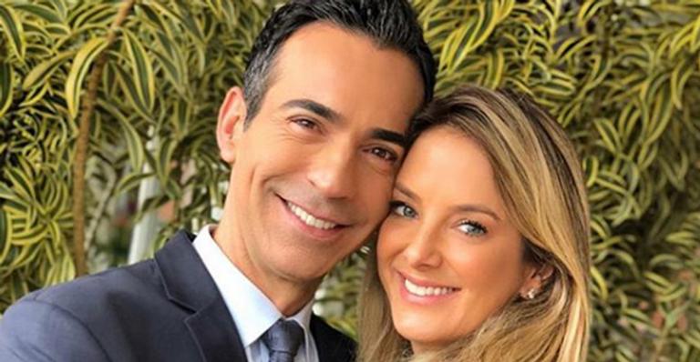 César Tralli beija barrigão de Ticiane Pinheiro e comove internautas