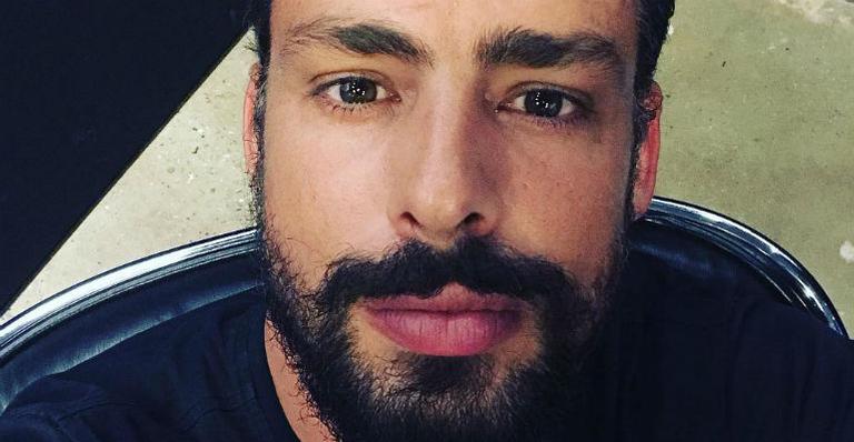 Cauã Reymond mostra dia de folga com a filha: ”Melhor coisa do mundo”