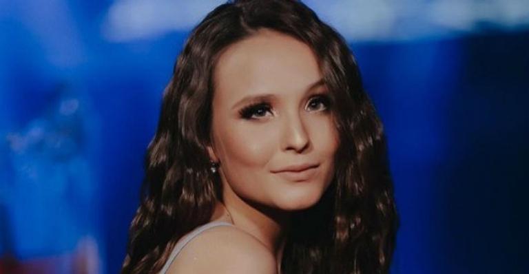 Aos 18 anos, Larissa Manoela surpreende fãs ao falar sobre filhos