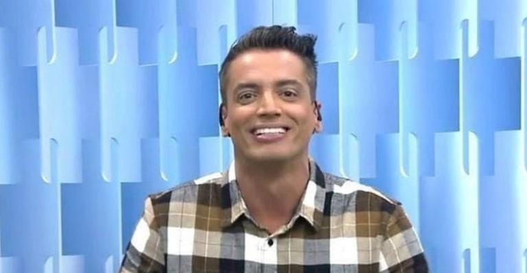 Emocionado, Leo Dias agradece recado de Datena sobre seu vício: ”Estímulo maior”