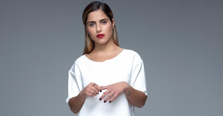 Camilla Camargo revela como concilia gravidez e teatro: ”Fica tudo mais especial ainda”