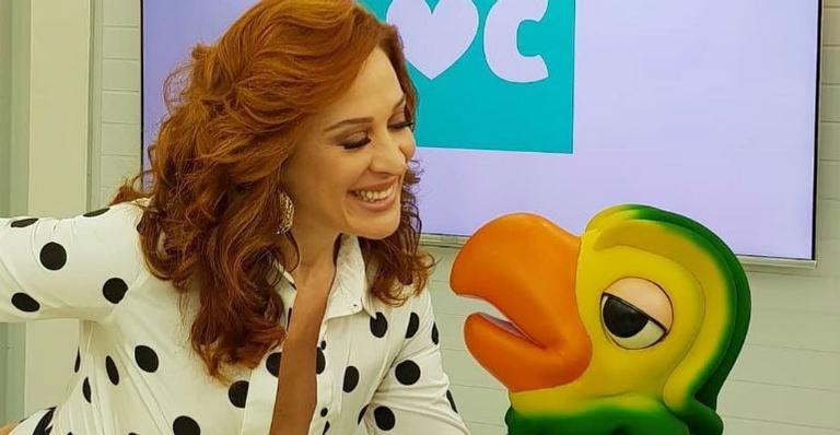 Claudia Raia alfineta Ana Maria Braga durante o ‘Mais Você’