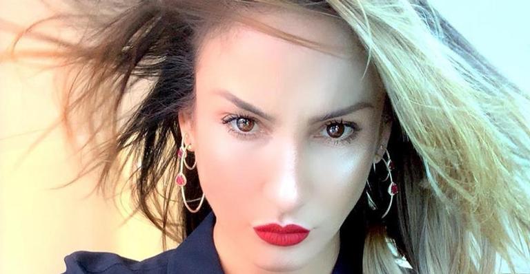 Claudia Leitte será Capitã Marvel no Carnaval
