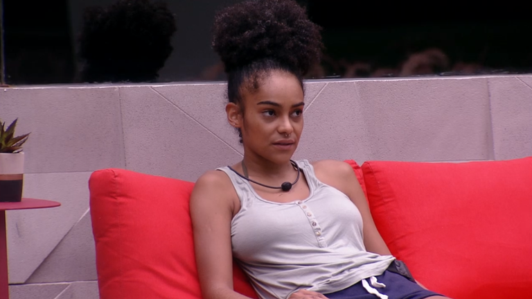 Gabriela abre o coração e desabafa sobre homossexualidade: ”Pedi para Deus tirar isso de mim”
