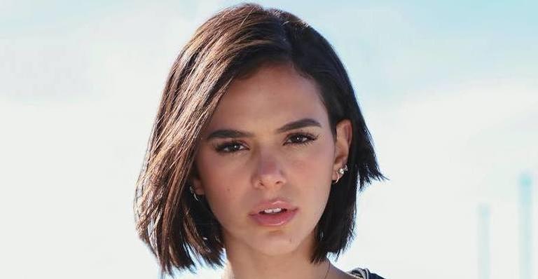 Folia! Bruna Marquezine revela o que fará no Carnaval: ”Um monte de glitter e amigos”