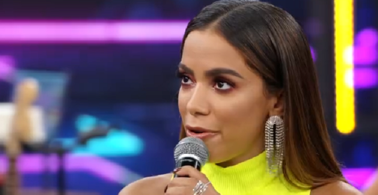 Anitta fala sobre preconceito contra o funk no ‘Domingão do Faustão’