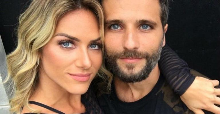 Giovanna Ewbank mostra a filha Titi e enche a web de fofura