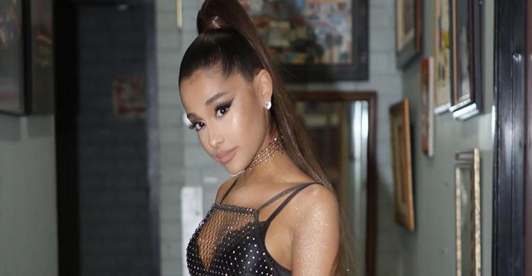 Ariana Grande conquista feito que só os Beatles haviam conseguido
