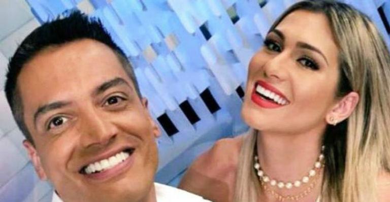 Lívia Andrade coloca Leo Dias para lavar louça na mansão e ironiza fama de rica