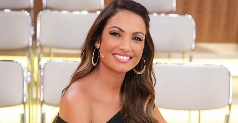 Vestindo roupa de gala, Patrícia Poeta surpreende e fura a dieta comendo fast food