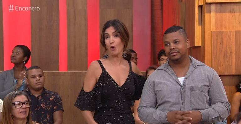 Fátima Bernardes parabeniza integrante da plateia por coragem após revelação