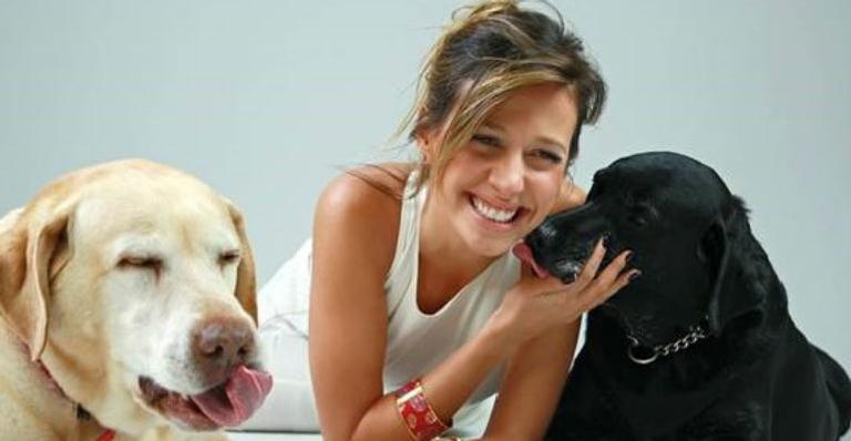 Luisa Mell faz resgate histórico de cães e é ameaçada de morte