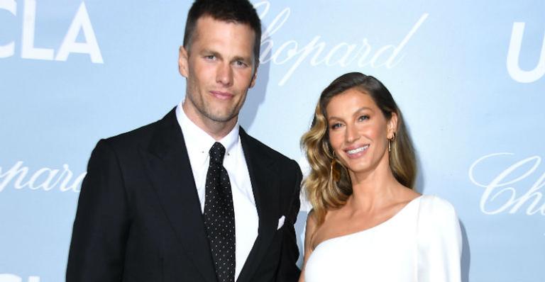 Gisele Bündchen aparece deslumbrante ao lado de Tom Brady em festa de gala