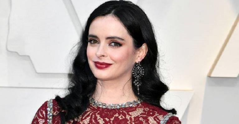 Krysten Ritter anuncia gravidez após passagem no Red Carpet do Oscar 2019