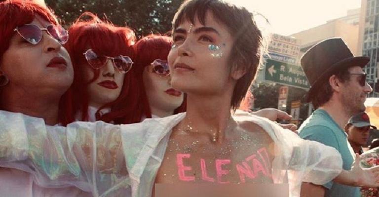 Após críticas, Maria Casadevall se retrata sobre polêmica do topless: ”Sou privilegiada”