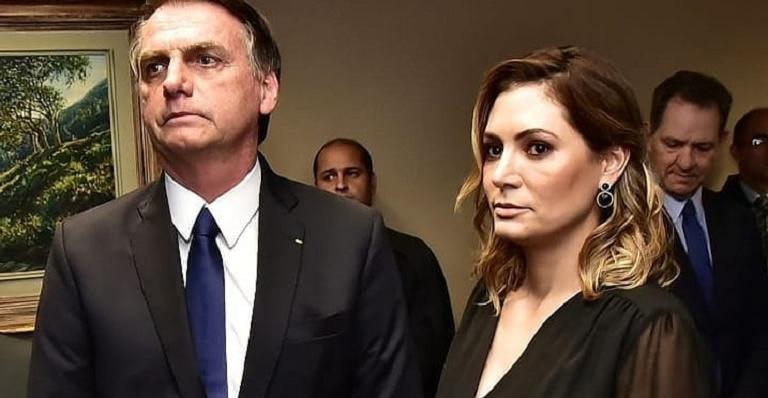 Michelle Bolsonaro se emociona e vai às lágrimas ao agradecer a recuperação do marido