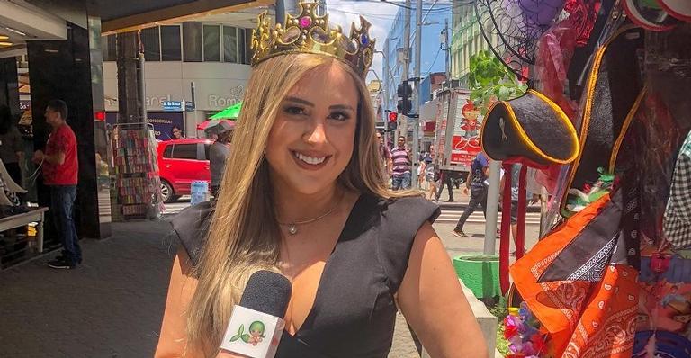 Patrícia Leitte esquenta a temperatura com homenagem em renovação do bronze