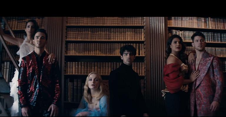 O retorno triunfal dos Jonas Brothers com o clipe ‘Sucker’