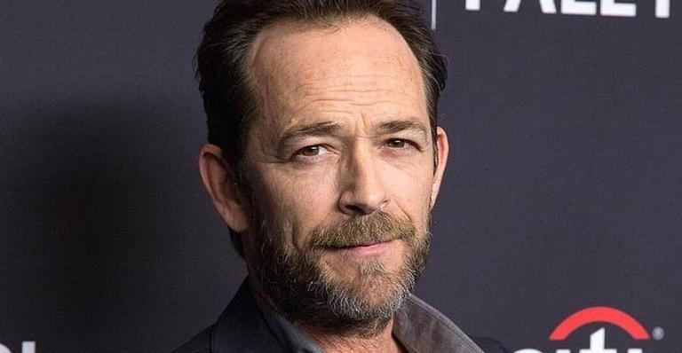 Em coma, Luke Perry recebe homenagem de Shannen Doherty e de colegas de ”Riverdale”