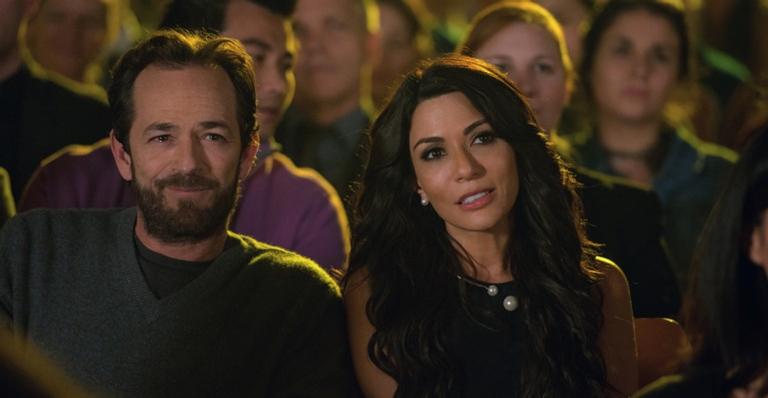 Celebridades lamentam a morte de Luke Perry, de Riverdale