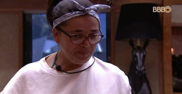 Tereza revela relacionamento com outra mulher e surpreende brothers