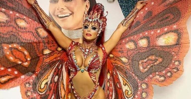 Viviane Araújo é sucesso absoluto na Sapucaí por mais um ano consecutivo: ”Rainha das rainhas”