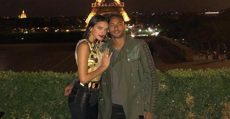 Neymar curte foto de Bruna Marquezine após polêmica e web reage
