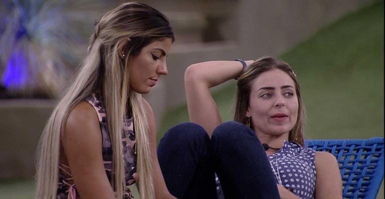 Hariany e Paula discutem por causa da volta de Gabriela: ”Cala a boca, você fala demais”