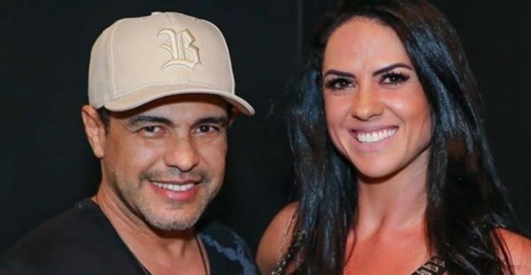 Graciele Lacerda posa com pais de Zezé e prova que entrou de vez para família Camargo
