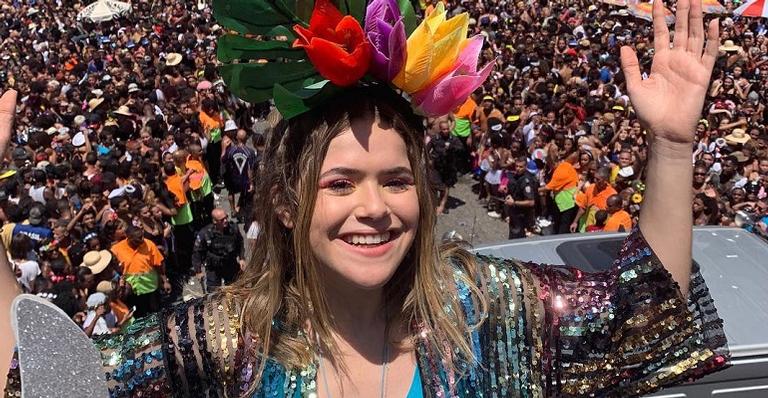 Maisa brinca com visual, se compara com a boneca Barbie e web vai ao delírio