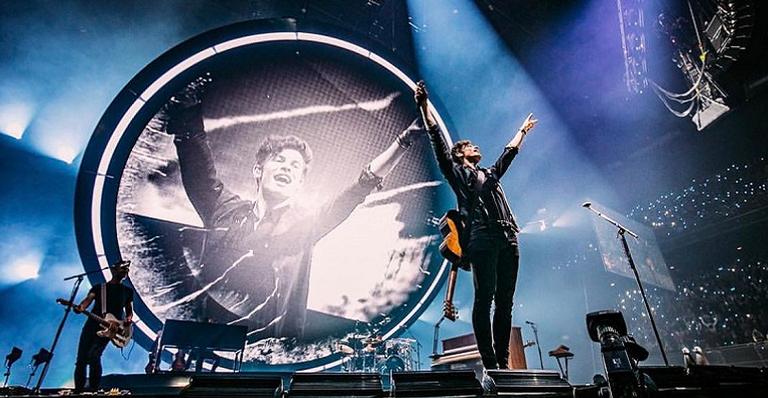 Shawn Mendes dá início a sua turnê mundial com direito a várias surpresas