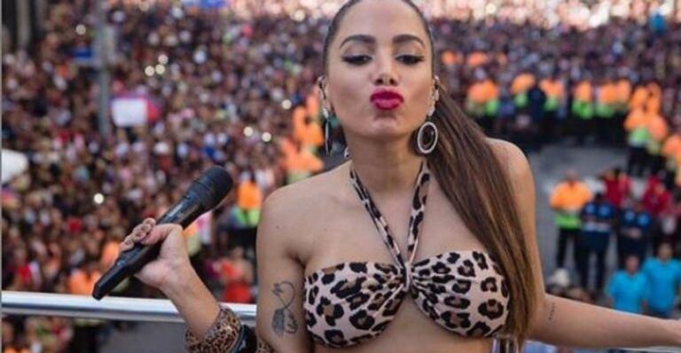 Anitta surpreende ao revelar que não se lembra de ter beijado Neymar Jr: ”Sou muito desapegada”