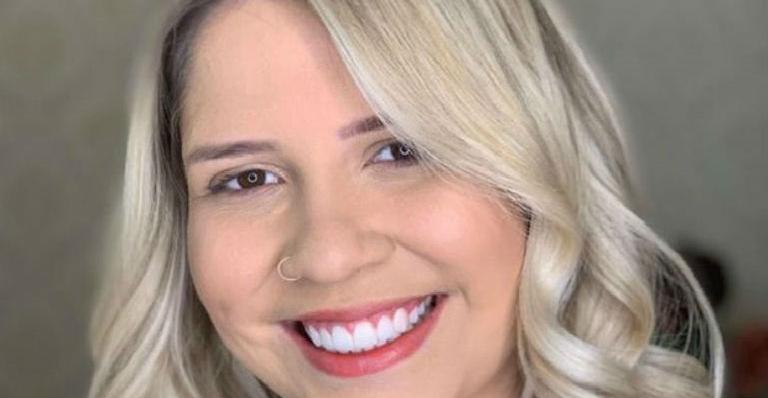 Mais magra e turbinada, Marília Mendonça comemora estar livre do álcool