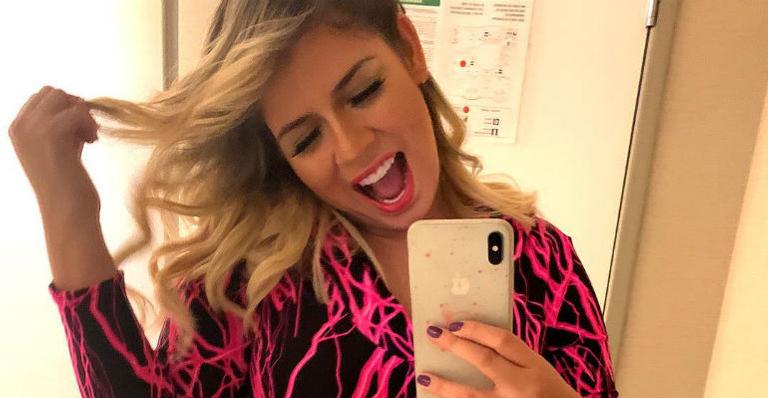 Marília Mendonça relembra fim do noivado: ”Terminou do pior jeito”