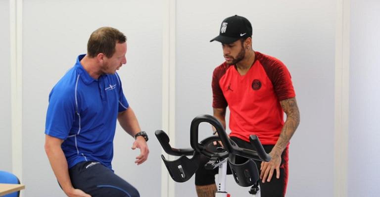 Neymar Jr tem resultados excelentes após tratamento realizado no Catar