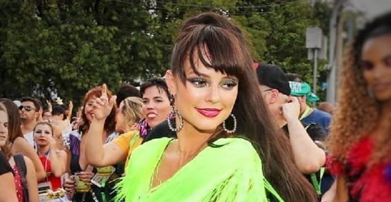 Paolla Oliveira cita benefícios de passar o Carnaval solteira: “Fazer o que quiser”