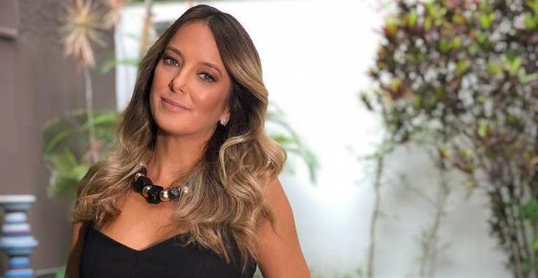 Despojada, Ticiane Pinheiro aparece em aniversário usando tênis com vestido