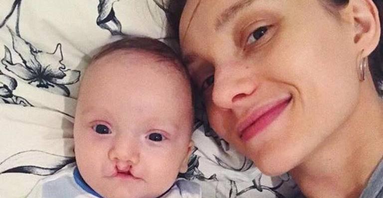 Izabel Hickmann, irmã de Ana Hickmann, se irrita com comentários maldosos criticando seu bebê