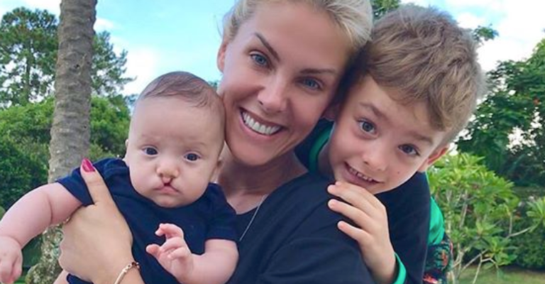Ana Hickmann toma decisiva atitude contra internauta que chamou seu sobrinho de ”deformado”